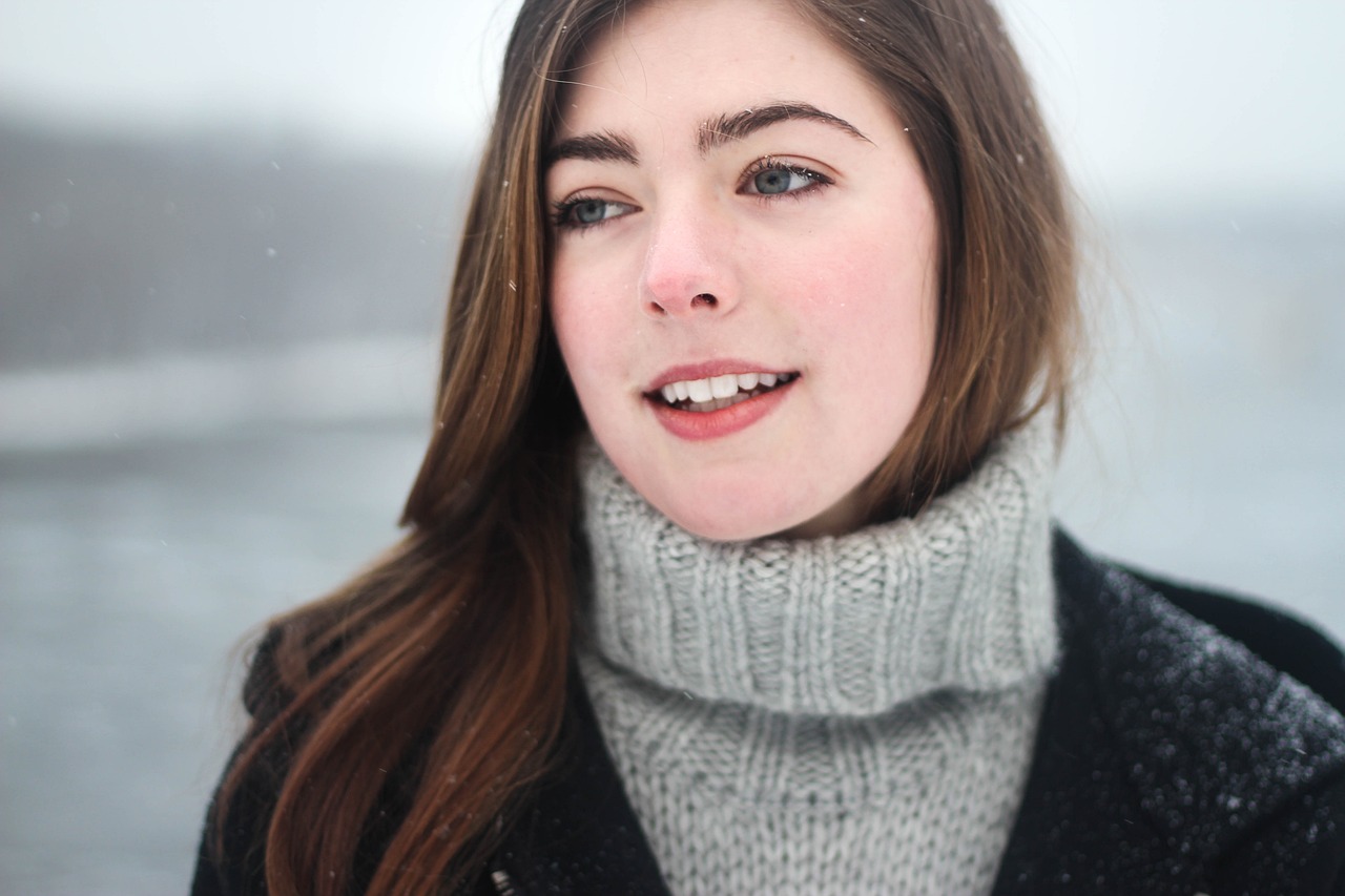 Ankara İnvisalign Doktor - İnvisalign vs. Metal Tel: Hangisi Daha Kolay Ayarlanabilir? 
