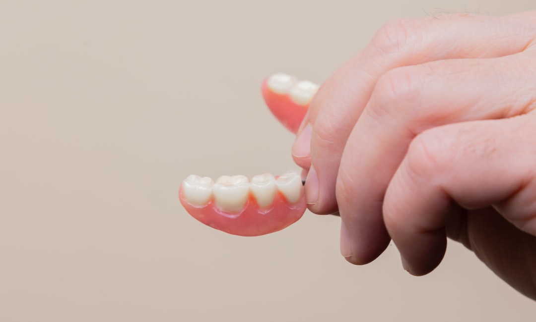 Ankara İnvisalign Doktor - Invisalign ve Sabit Retainer: Hangisi Daha İyi Gece Kullanımı İçin Uygun?